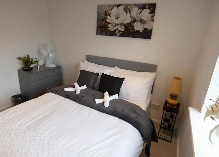 Beckton Docklands - 1 Bedroom - Sleeps 4 - Wifi
