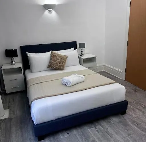2Bed2Bath Flat London