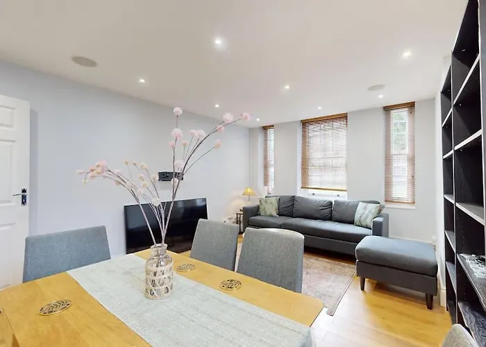 Beautiful 3 Bed Ground Floor - St John\'S Wood