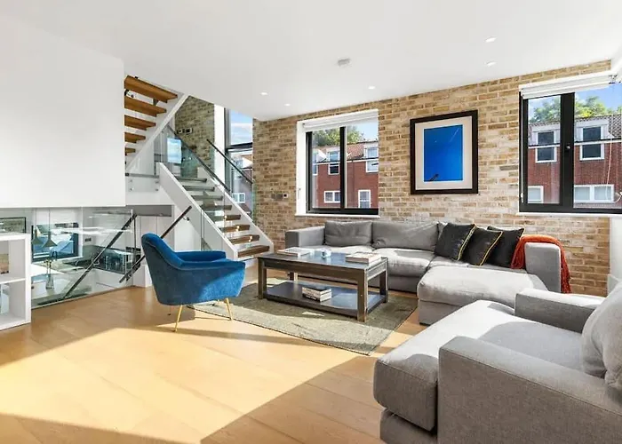 Stylishly Designed 4 Bedroom Home