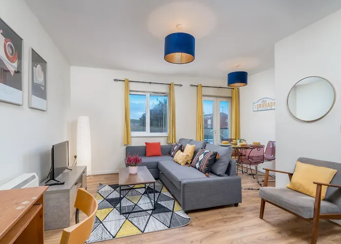 Cozy 2 Bed Room Flat Walking Distance From Excel