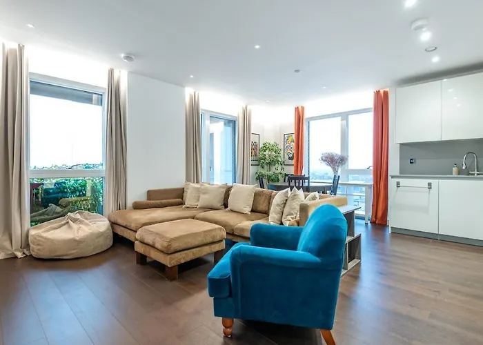 Lexington Suite Devereux Residences