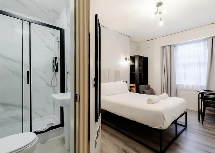 Britannia Hyde Park Hotel
