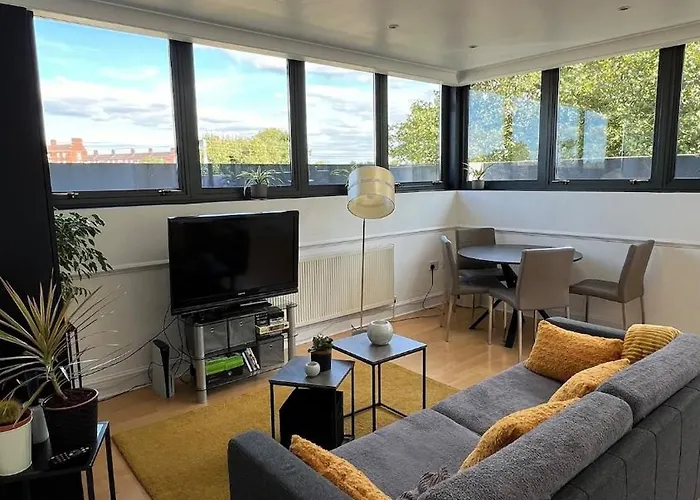 Quiet Flat In Central Camden