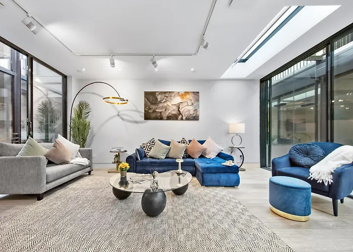 The Chelsea Villa