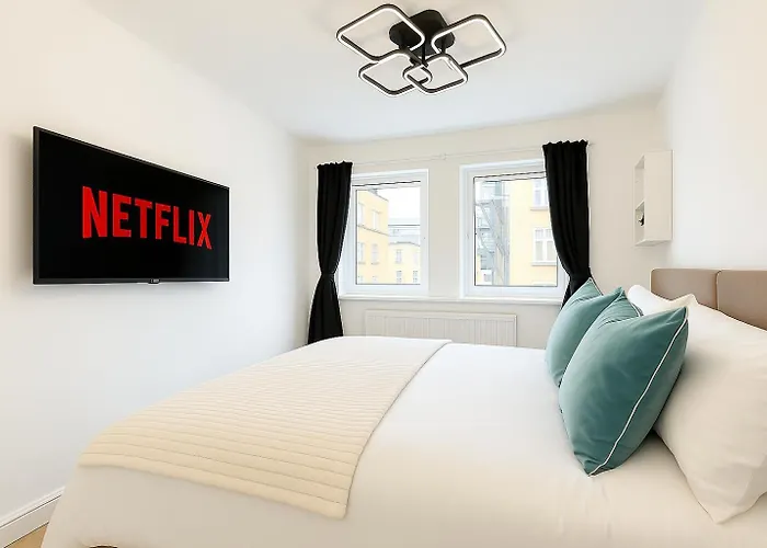 Luxury Flat By Tower Bridge, London - 2 Bedrooms, Free Parking