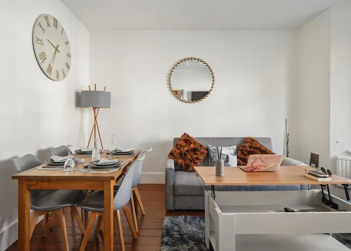 Qties Beautiful Abode Brixton