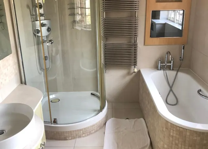 Willesden Boutique Hotel