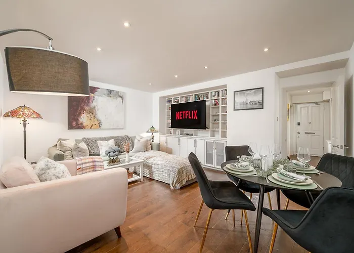 Niru Experience Hidden Gem In Chelsea 2Bd 2Ba