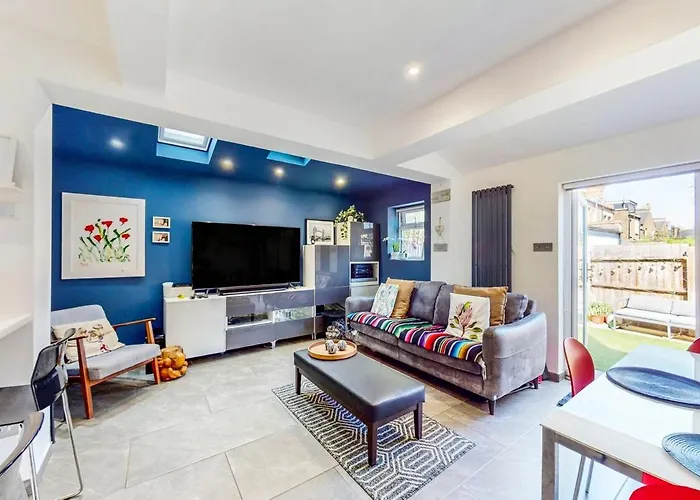 Bright 2Br Flat With Garden & Bbq Near River Thames
