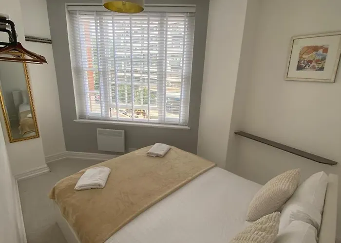 Marble Arch Apartment