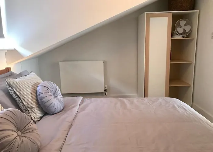 Stylish Notting Hill Gate Flat