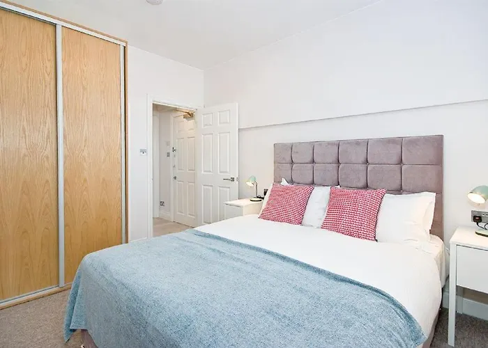 F1 Greek Street By City Living London