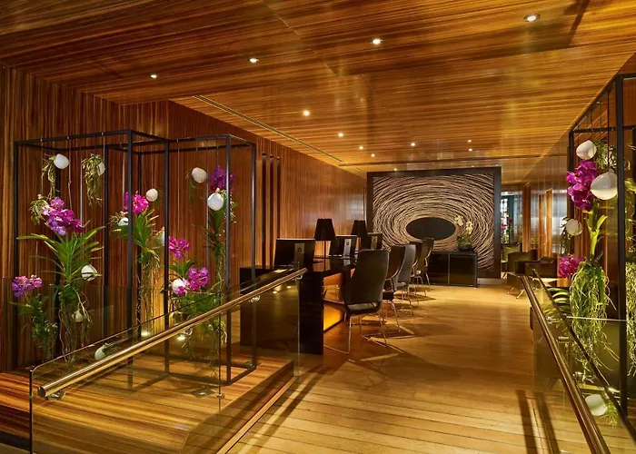 Plaza on the River Club&Residencia