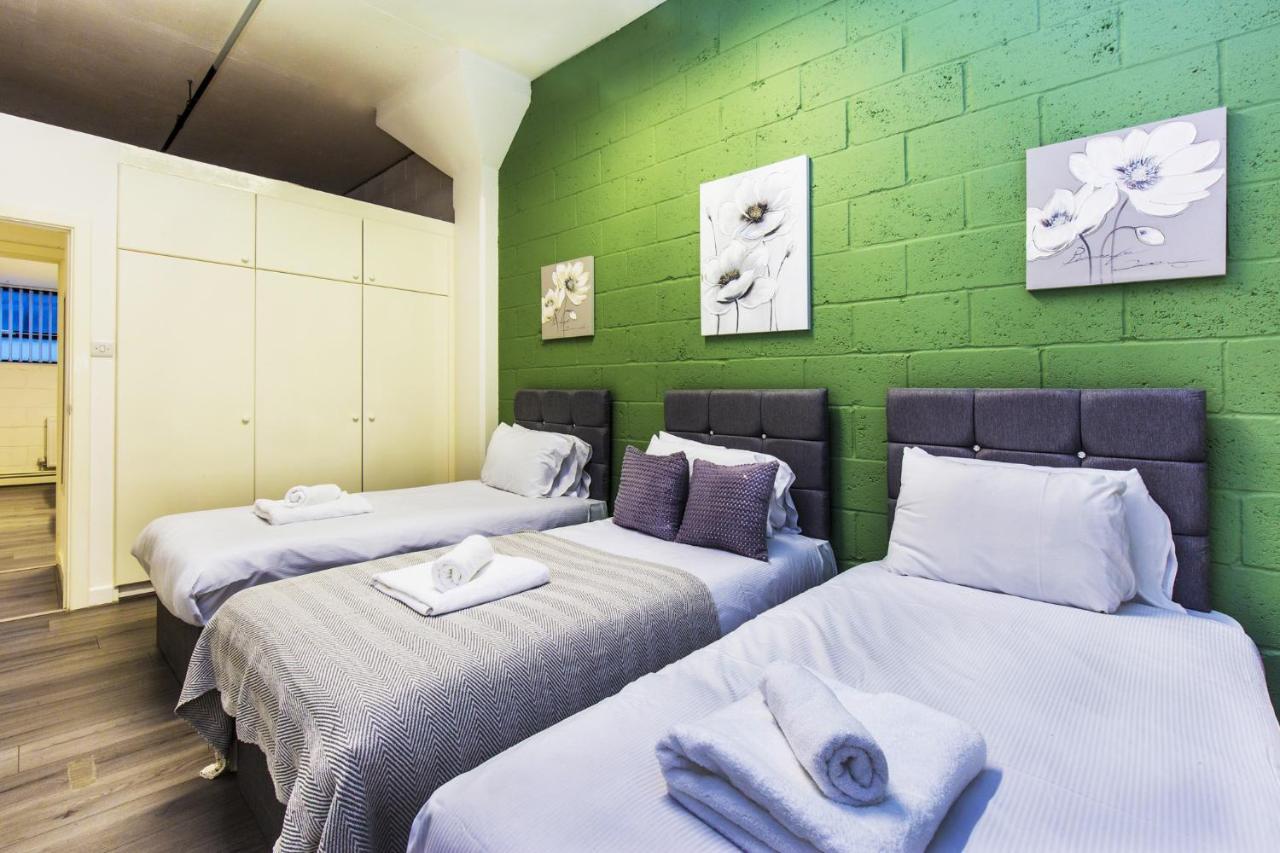 Appartement Amazing Flat With Recreational Activities For Large Families! Londen