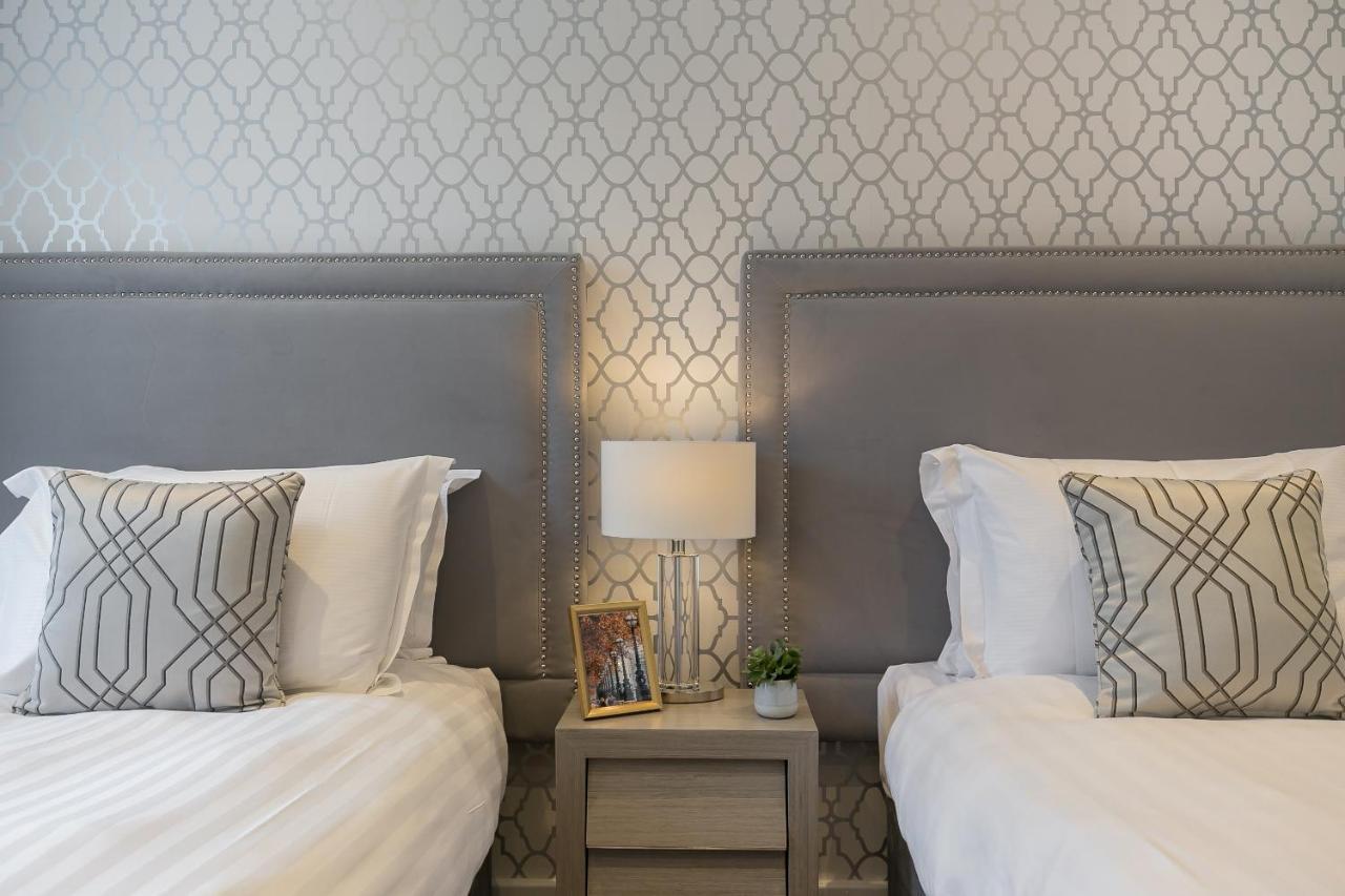 Chilworth Court Apartahotel 4*
