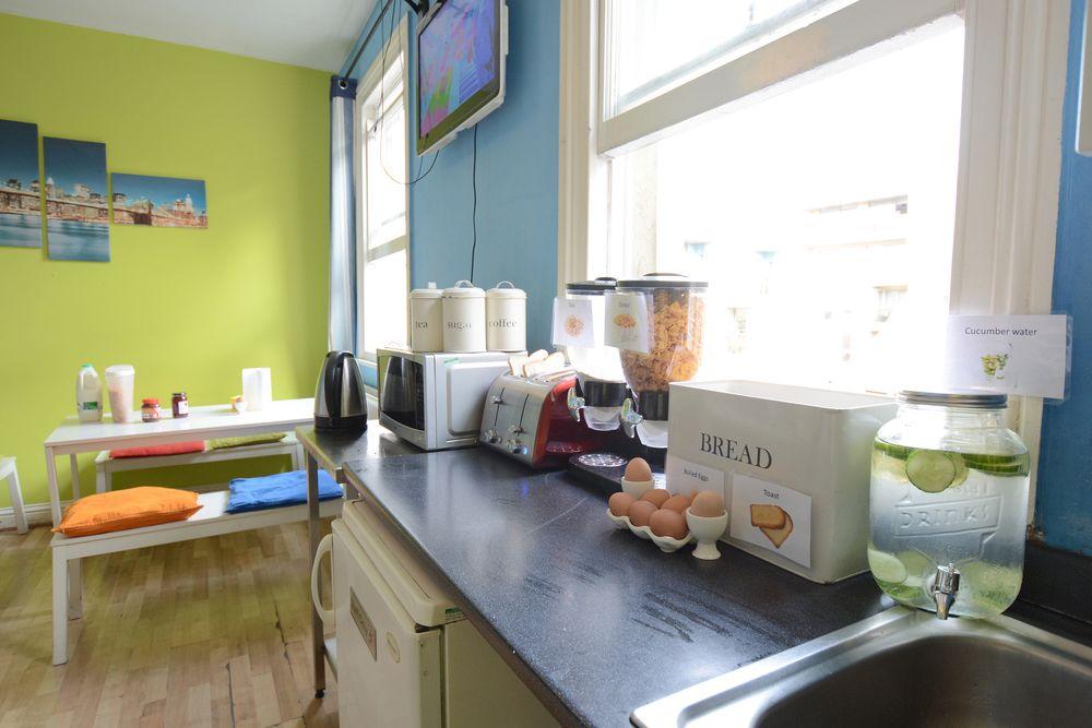 New Cross Hostal *
