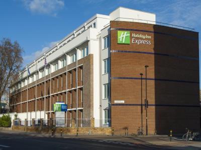 Hotel Express - Vauxhall Nine Elms 3*