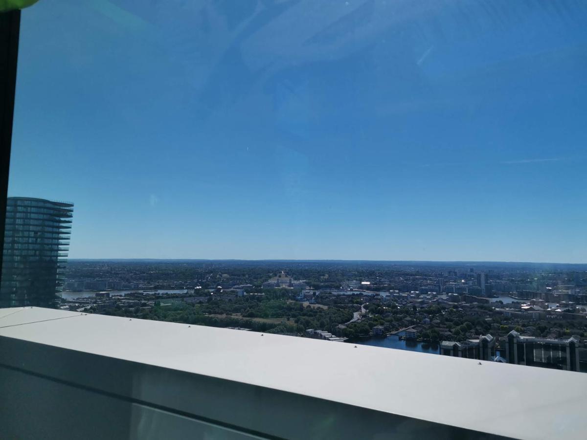 Charles Hope Canary Wharf South Quay Appartement Londen
