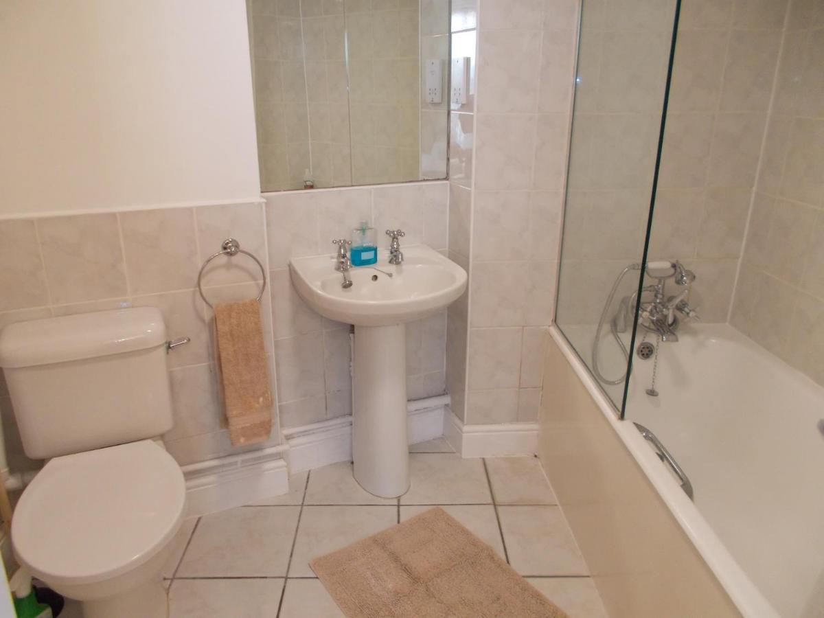 Double With Private Bathroom In Flat Centre * Londres