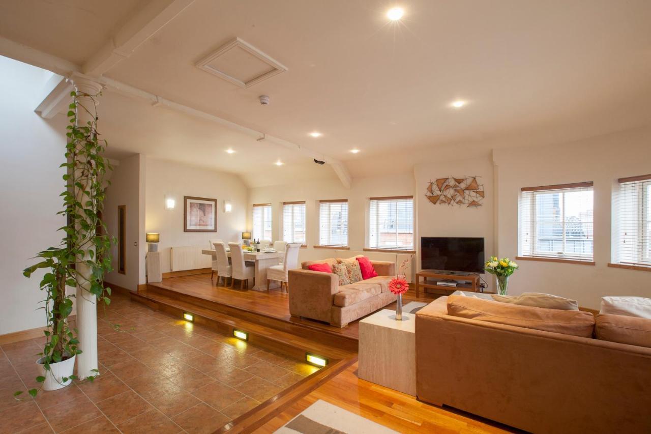 Apartamento Bright Private - Peaceful Morden Location *
