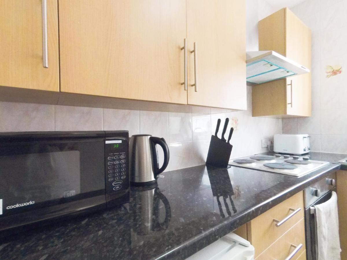 Apartment Carnation Flat A In Wembley *