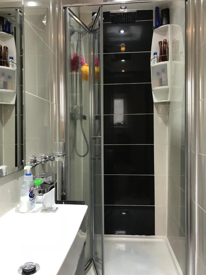 Сasa de vacaciones Spacious House 15min To Canary Wharf/o2/excel/central