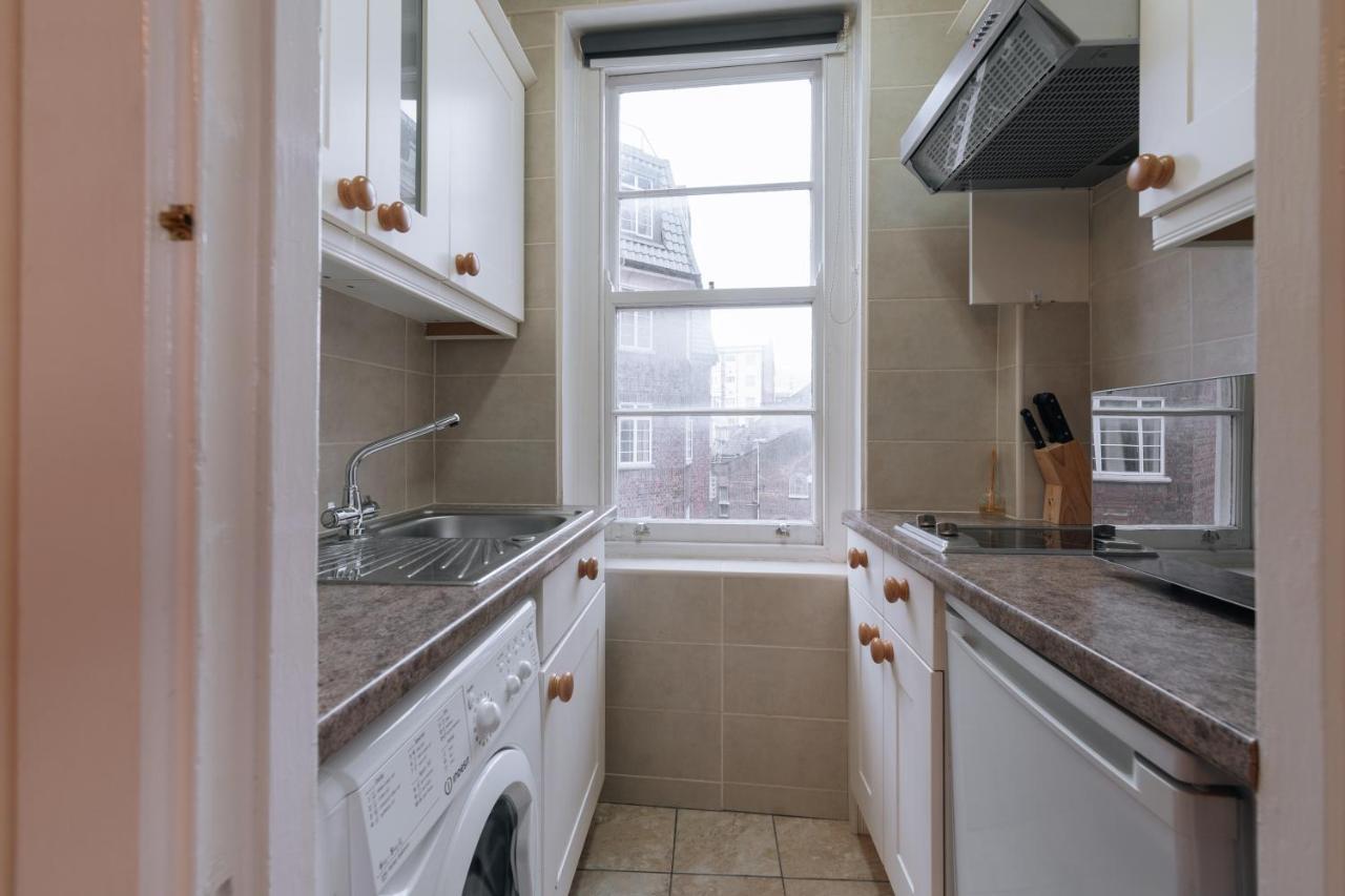 Evelyn Court Appartement *
