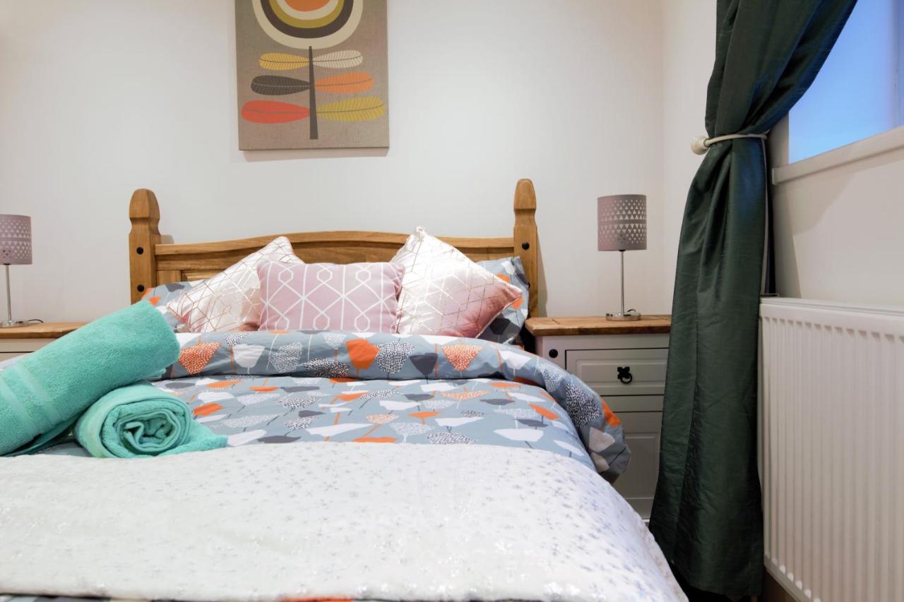 Stylish 2 Bedroom In The Heart Of Greenwich Apartamento