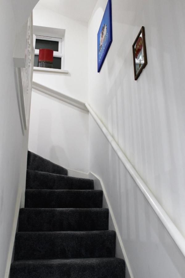 Modern 2 Bedroom In The Heart Of Greenwich Apartamento Londres
