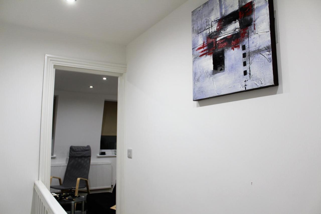 Apartamento Modern 2 Bedroom In The Heart Of Greenwich Londres