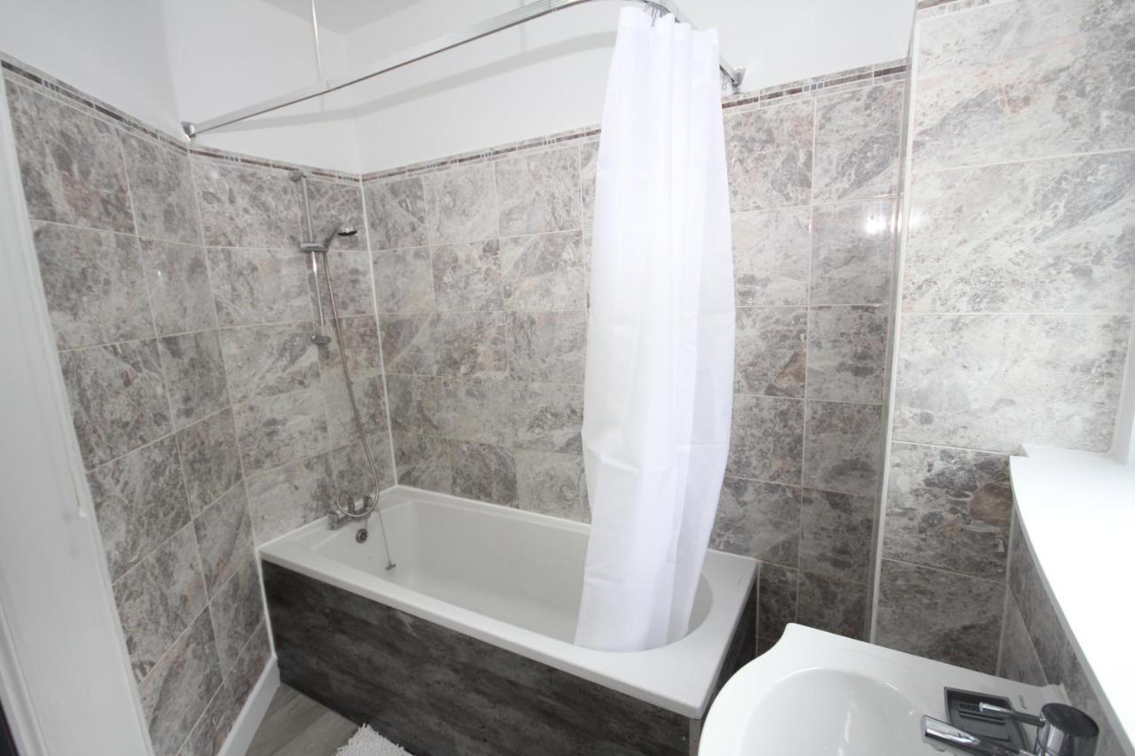 Vakantiehuis The Wembley House Londen