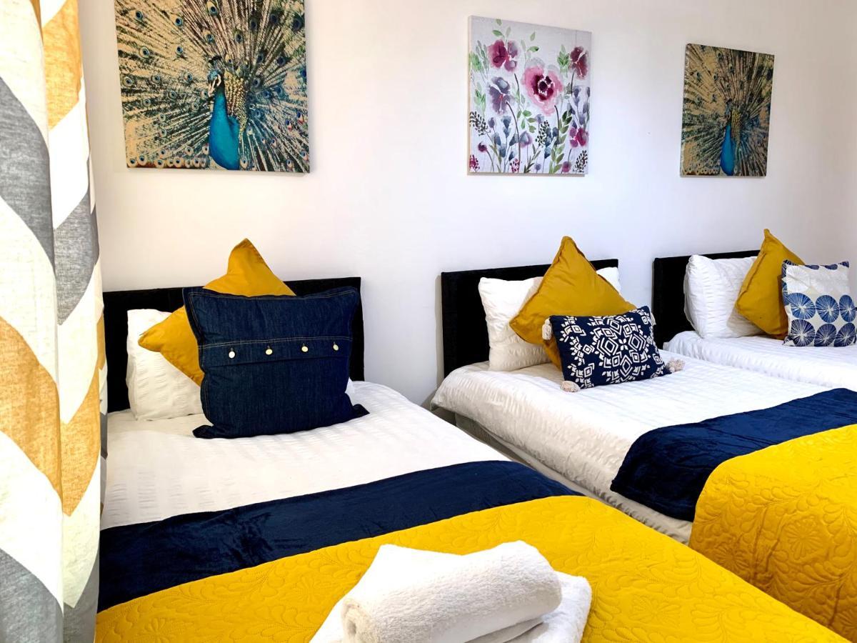 Apartamento 2 Bedrooms, Seperate Recption, Full Kitchen, Free Parking