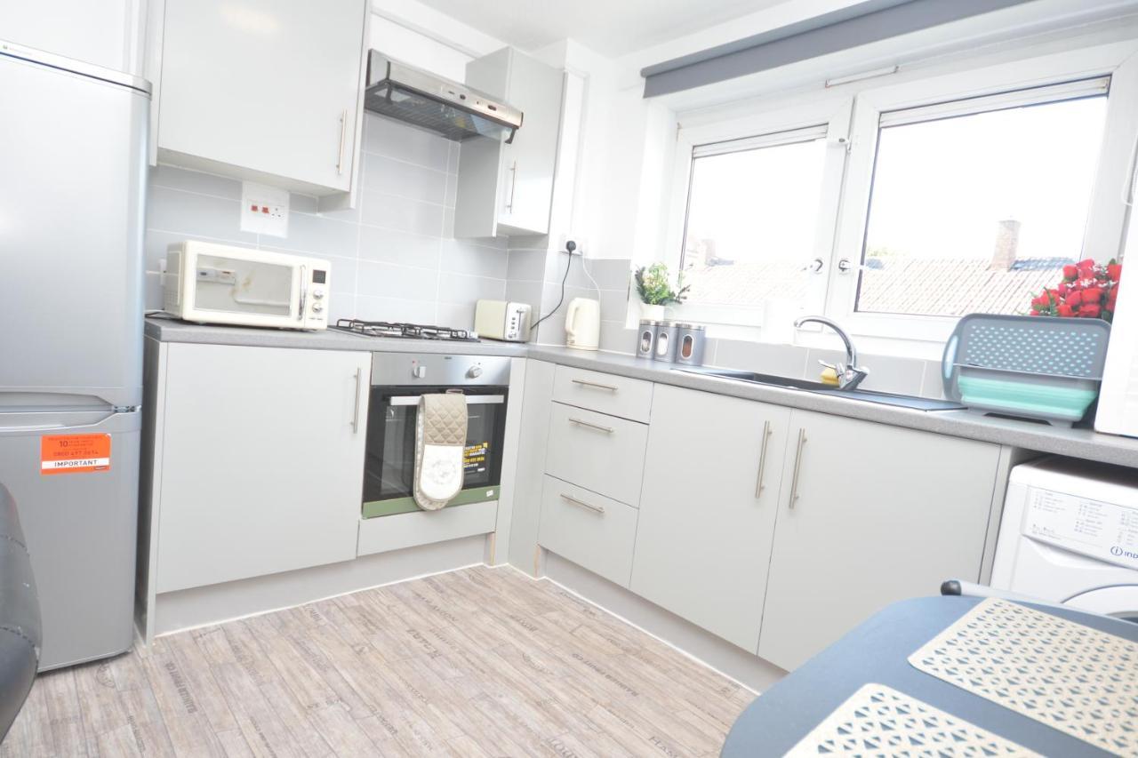 Apartment 2 Bedroom Near Excel Exhibition Centre London