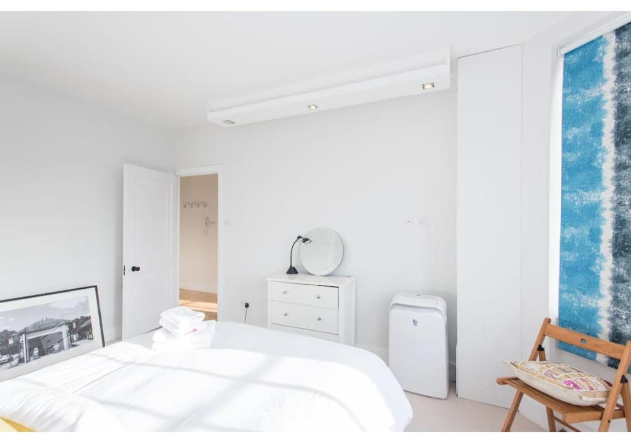 Stylish Flat Near Hyde Park