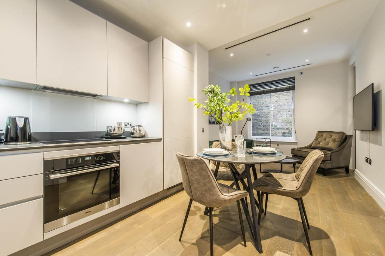 Apartment Chancery Quarters - 124 Chancery Lane *