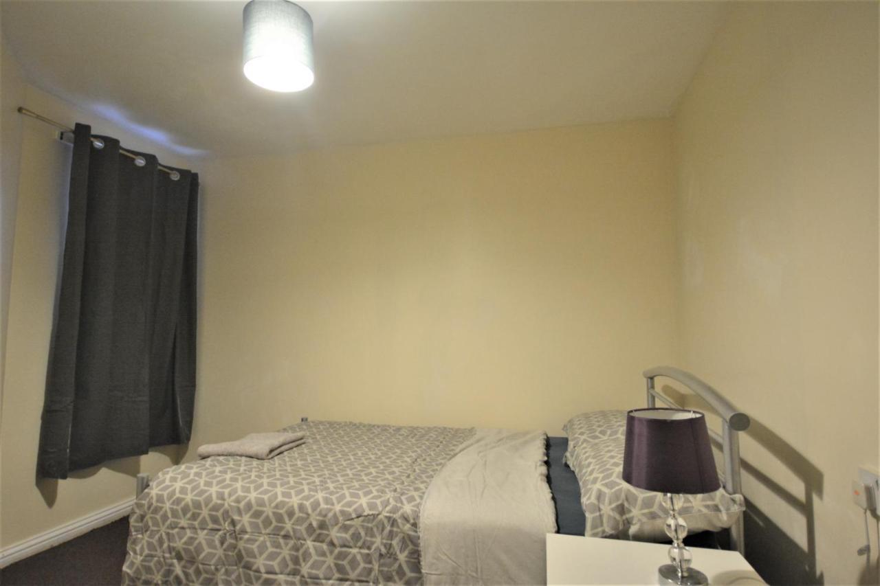 Appartement Zone 2 Lovely 4 Bedroom Londen