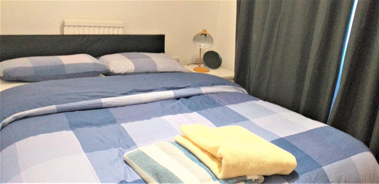 2 Bedroom Near Excel Exhibition Centre *