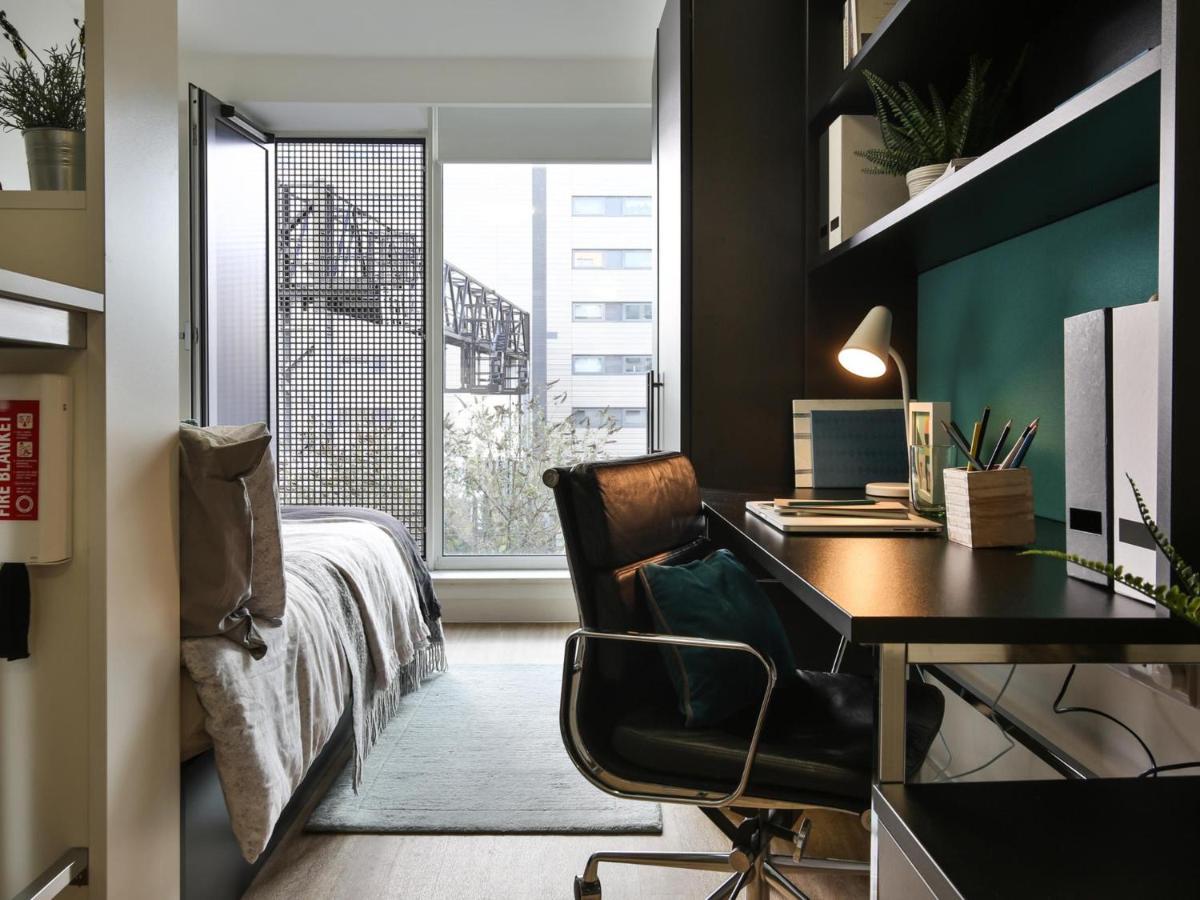 At Iq Bankside In Apartment London
