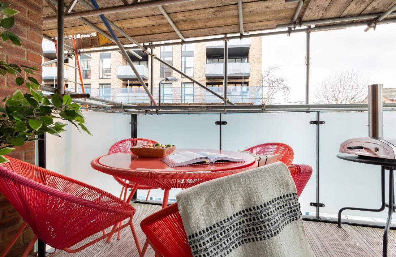 The Hoxton Docks - Modern & Bright 1bdr Flat With Study & Balcony * Londres