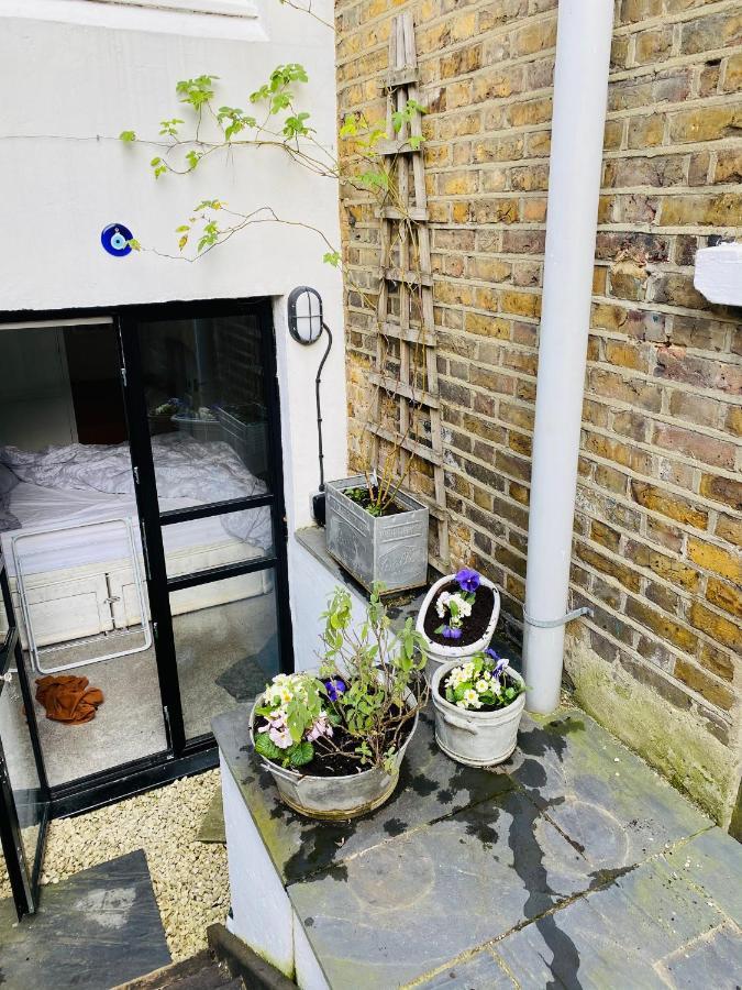 Stunning, Stylish Garden Flat In The Heart Of Wimbledon Appartement *
