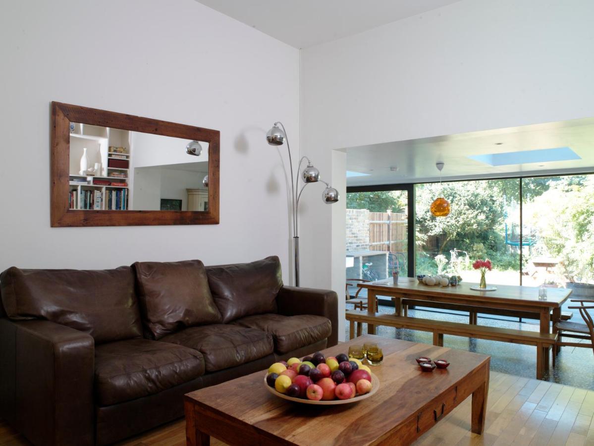 Hébergement de vacances Stunning 5 Bed House With Private Garden *