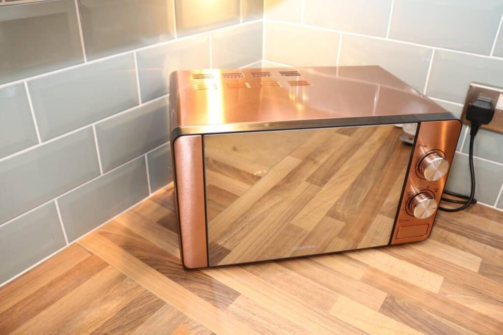 Appartement Large 3 Bedroom In Gated Development Londres
