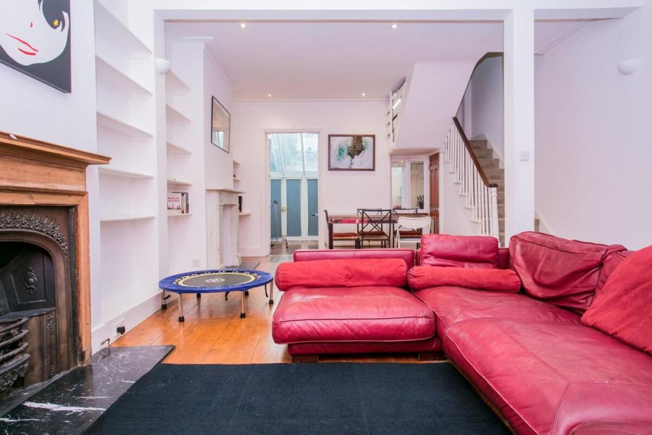 Elegant Victorian 3-bed Near Hammersmith * Londres
