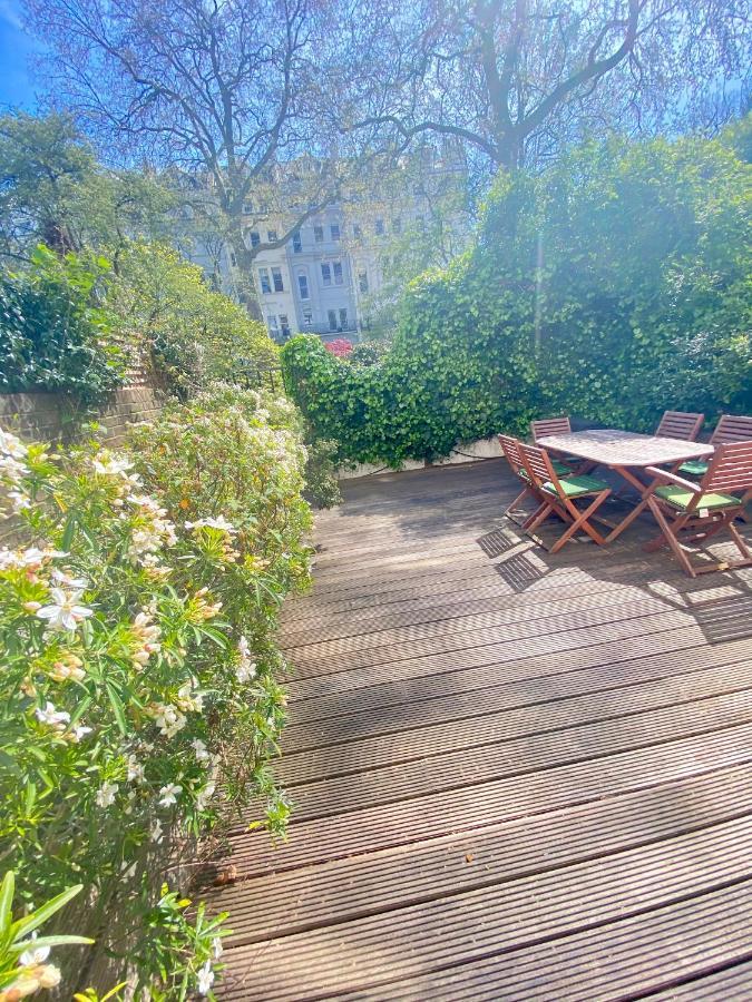The Notting Hill Gem *