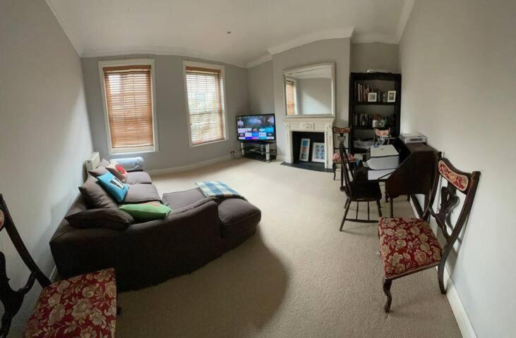 Ferienhaus Luxury Central 3 Bedroom Family House London