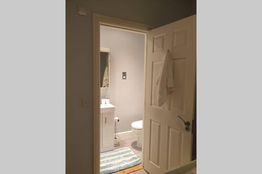 Spacious 2 Bed In Gated Community Up To 6 Guests Apartamento *