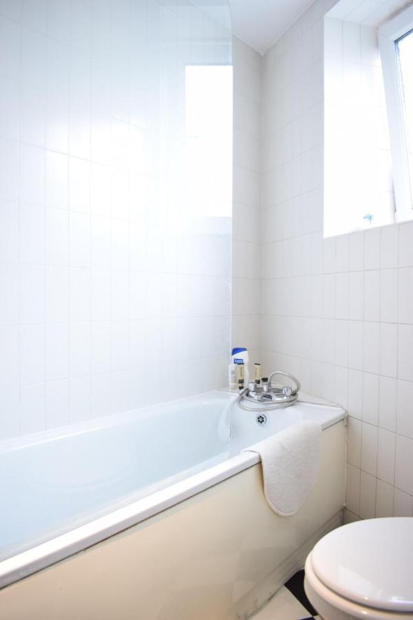 Spacious 2 Bedroom Flat In Beautiful Maida Vale