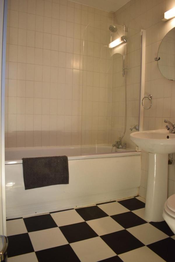 Spacious 2 Bedroom Flat In Beautiful Maida Vale Appartement Londres