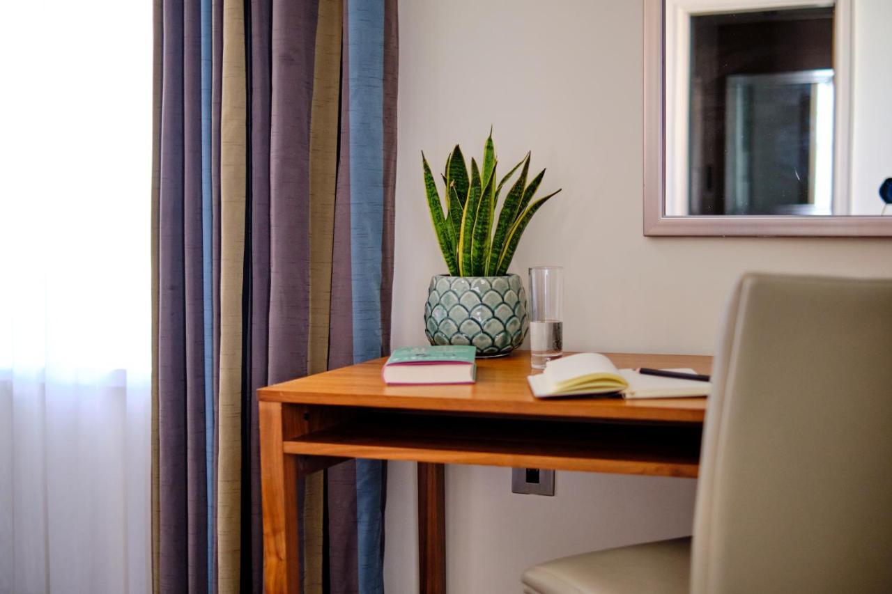 Hotel The Clermont London, Charing Cross 4*